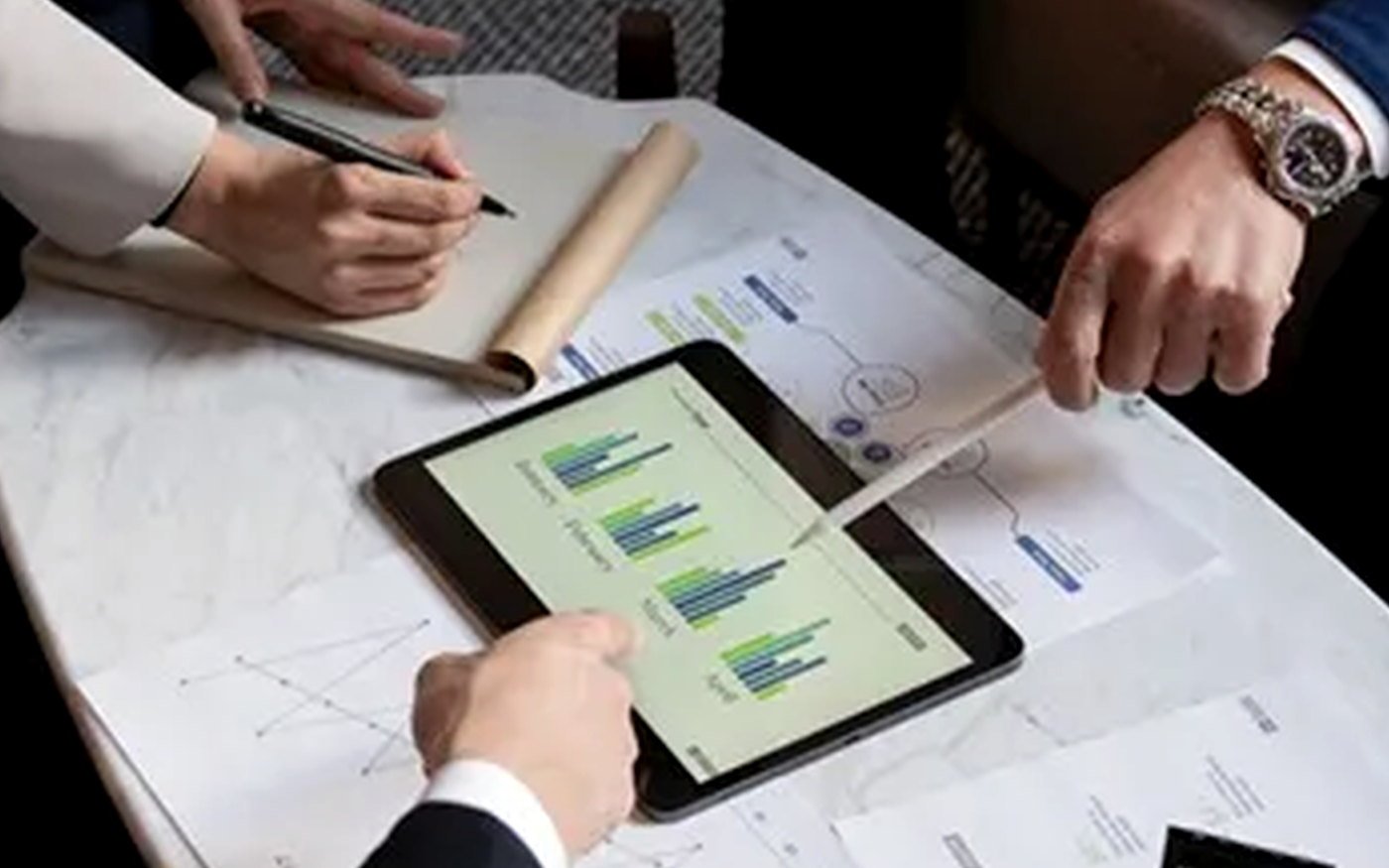 Portfolio and analytics dashboard